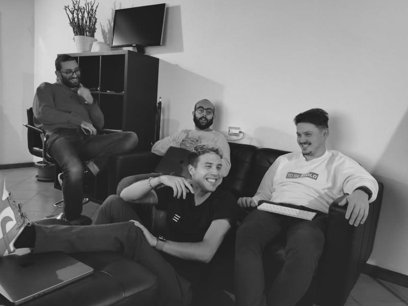 identity/ed3sign_identity 2